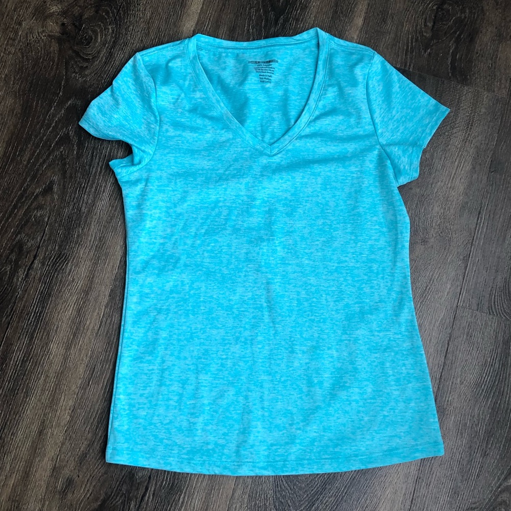 Athletic tee. Size M.